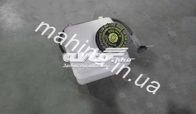 Бачок головного гальмівного циліндру на Chery Elara /FORA/A5FL/VORTEX ESTINA  