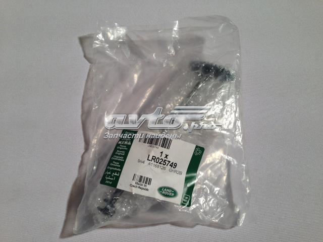  Land Rover LR025749
