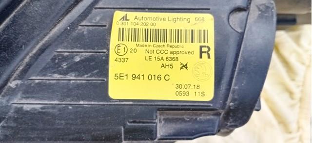 Купити LPP681 Magneti Marelli Права блок фара