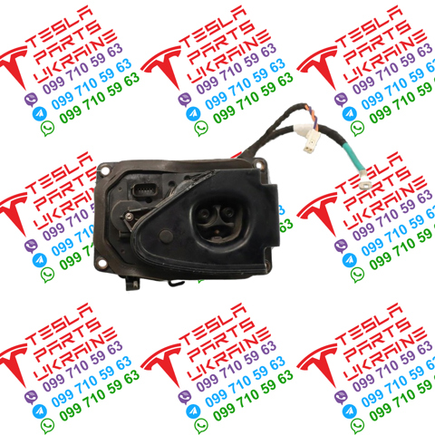 Порт зарядки Tesla 102604100M ціна, від 126.55 USD