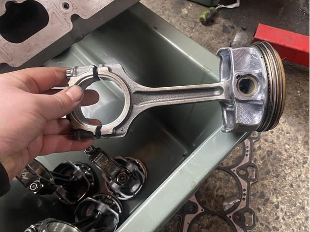 CR3Z6200B Ford 
