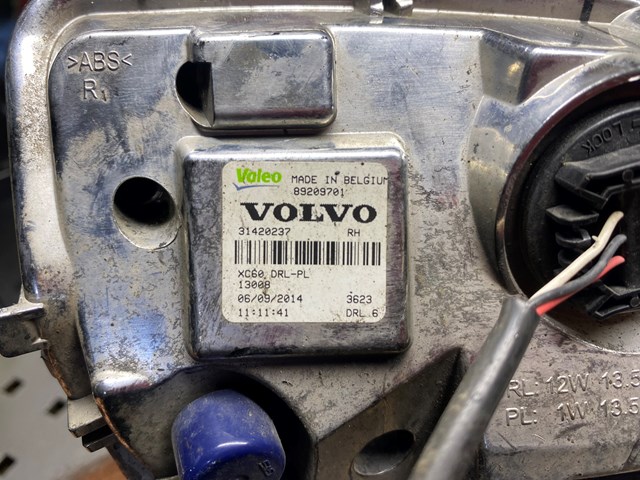 Купити 31420237 Volvo 