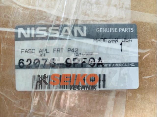 Купити 620769PF0A Nissan/Infiniti Молдинг переднього бампера, центральний