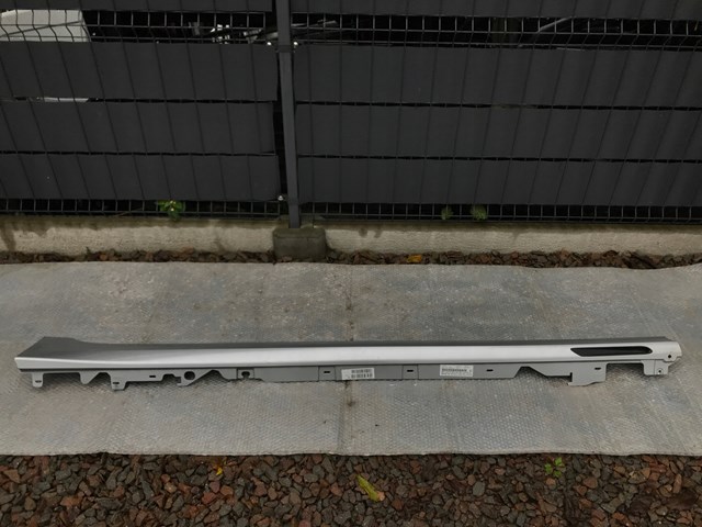 7428032 BMW 