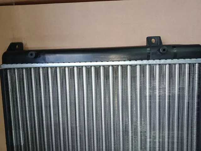 Радіатор основний Polcar 955508A1 ціна, від 40.09 USD