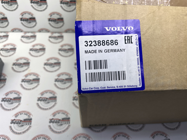 Купити 32388686 Volvo Насос маслозакачуючий