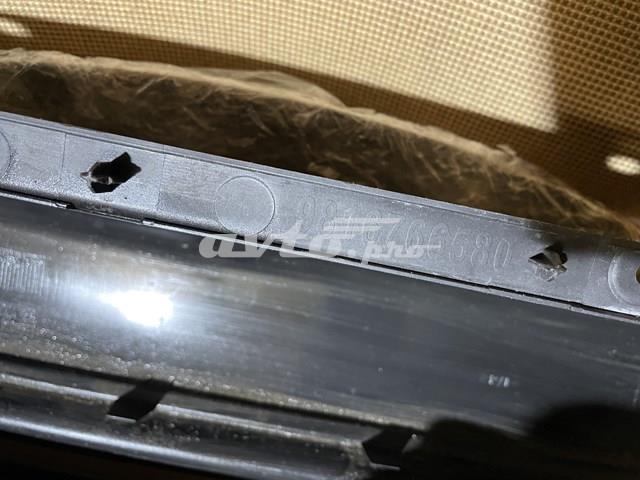 Задній бампер 9816766580 Peugeot/Citroen
