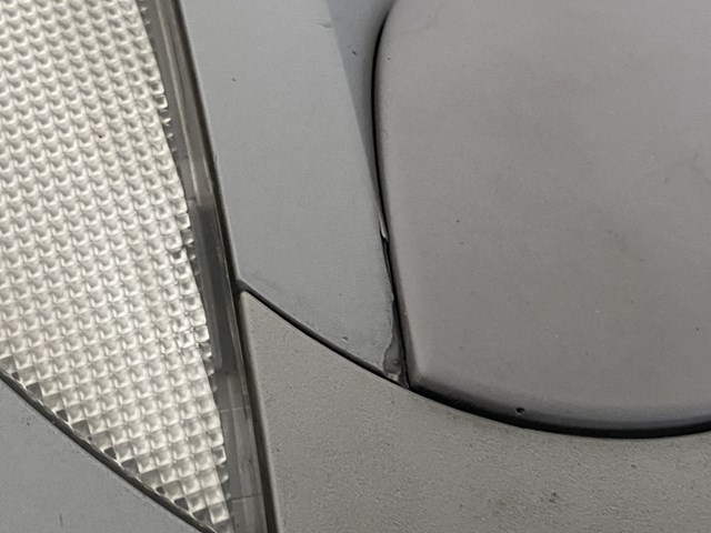  Mercedes A2118204001 ціна, від 42.22 USD