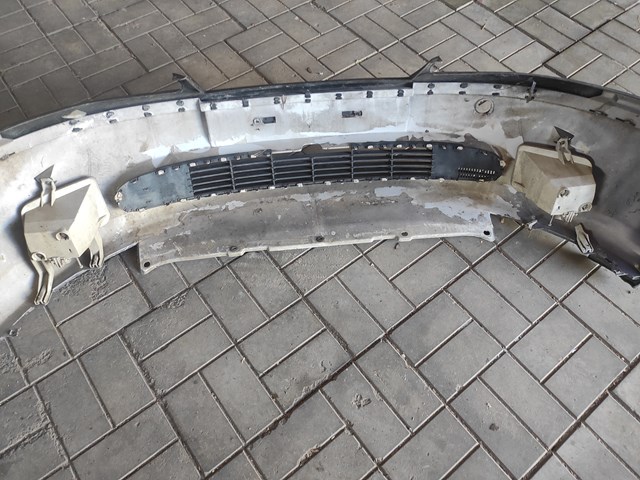 Передній бампер 90464527 General Motors