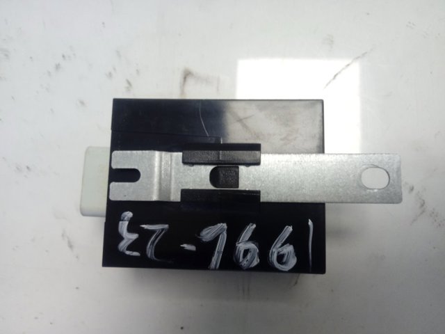 Купити BJ3217509AC Land Rover 