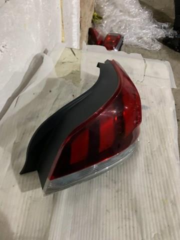Купити 9807242780 Peugeot/Citroen Лівий стоп