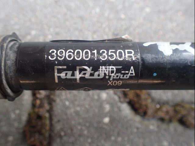 Піввісь задня 396001350R Renault (RVI)