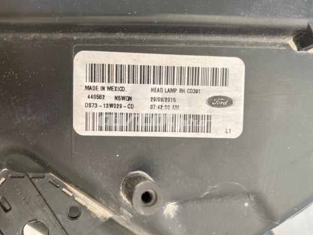 Фара правая Ford DS7313W029CD ціна, від 176.42 USD