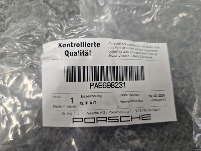PAE698231 Porsche 