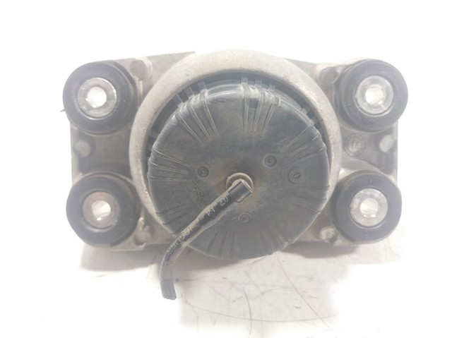 LR057632 Land Rover Подушка (опора) двигуна, ліва/права