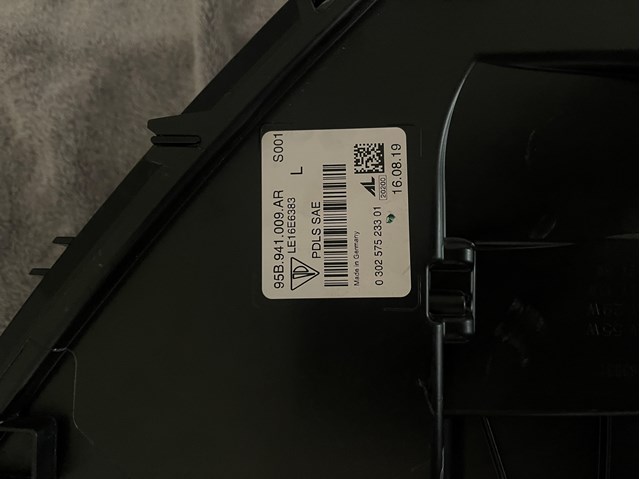  Porsche 95B941009BD