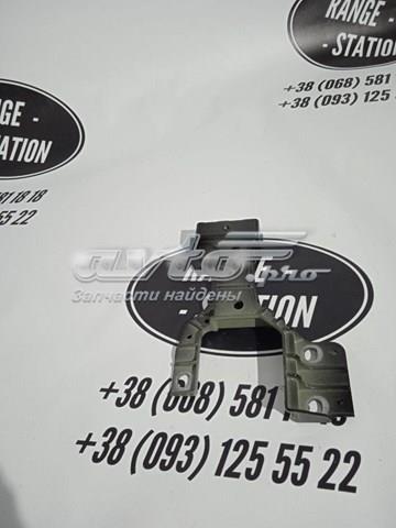 Купити LR091875 Land Rover Кронштейн бампера переднього