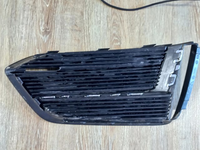  VAG 8W6807682