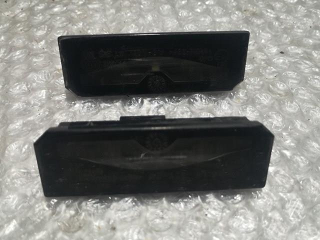 Купити LR025837 Land Rover 