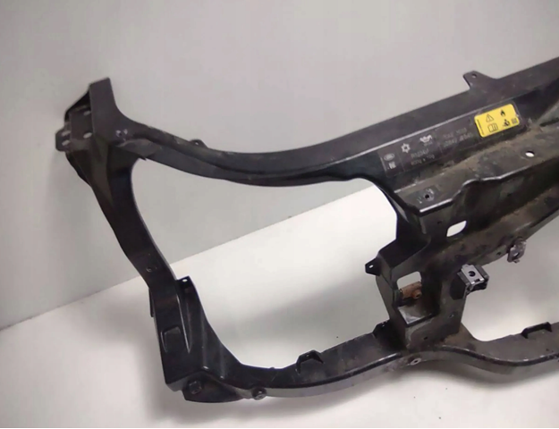 Купити LR080296 Land Rover Установча панель передня