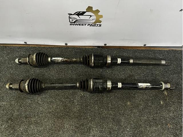 Купити FTH82550X Mazda Піввісь права