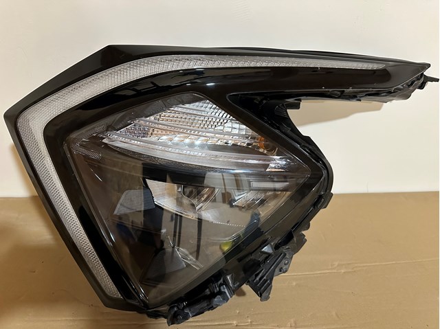 Фари Hyundai/Kia 92101DW000 ціна, від 895.81 USD