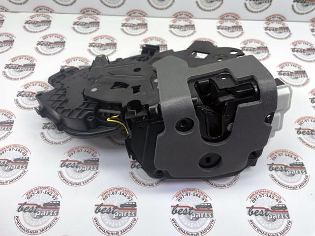 Замок передніх пасажирських дверей Land Rover LR078708 ціна, від 65.25 USD