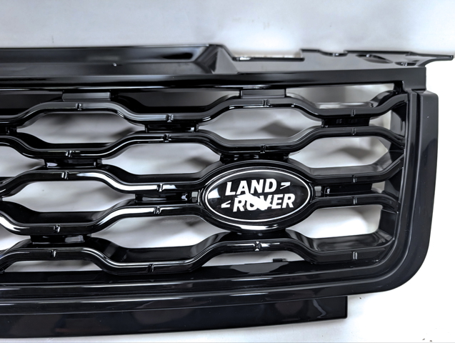 Решітка радіатора LR098747 Land Rover