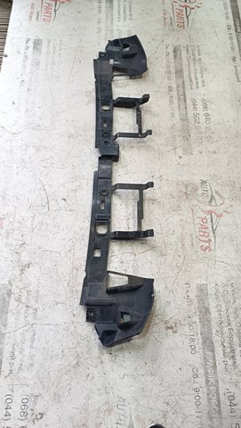 Купити J9C7210 Jaguar Кронштейн бампера переднього