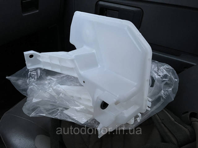 Бачок омивача лобового скла Nissan/Infiniti 289106WK0A ціна, від 99.43 USD