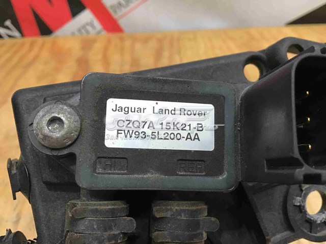  Land Rover LR122713