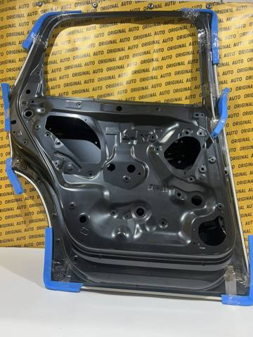 Купити KMY17302X Mazda Двері задні, ліві