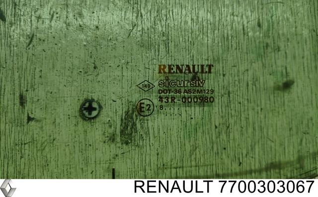 7700303067 Renault (RVI) скло багажної двостулкової двері, правої