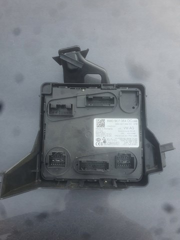  VAG 8W0907064DC ціна, від 88.40 USD
