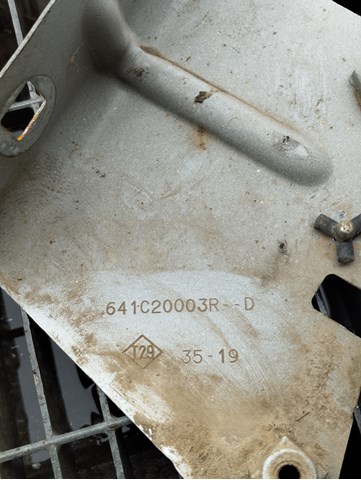 Купити 641C20003R Renault (RVI) 