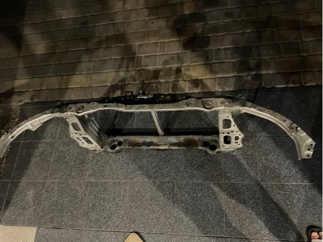 Рамка радіатора 5320130918 Toyota