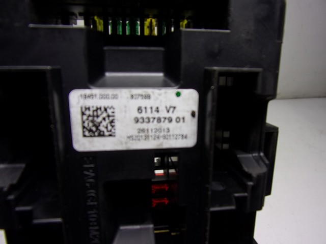 Блок запобіжників 61149337879 BMW