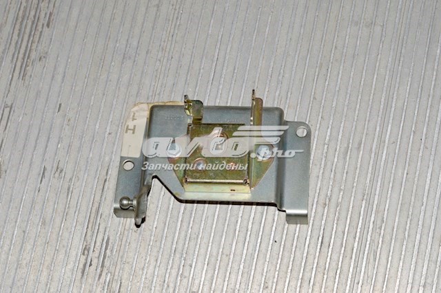 A9417500384 Mercedes Замок капота, правий