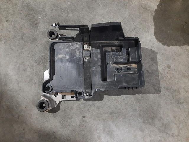JX6Z10732E Ford 