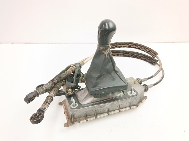  VAG 6Q0711049CJ ціна, від 25.33 USD