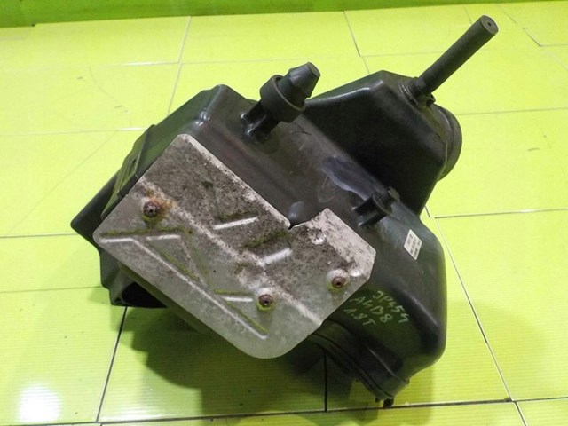  VAG 8K0133837AB