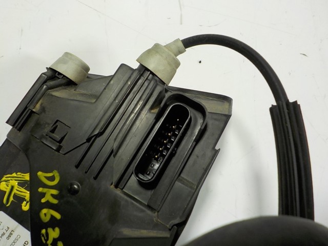LR070436 Land Rover 