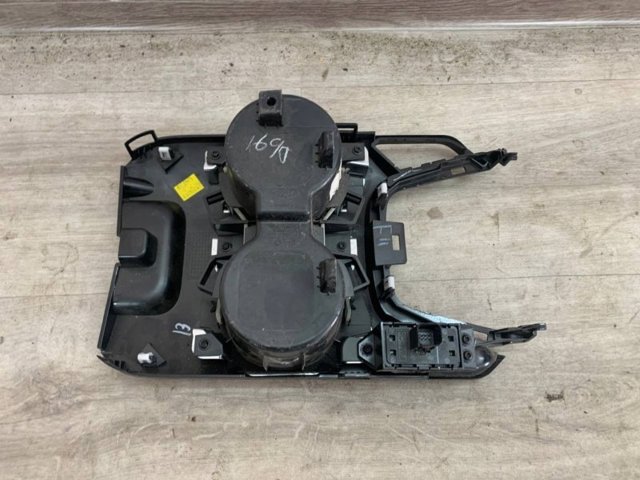 F1EZ58044D90CB Ford 