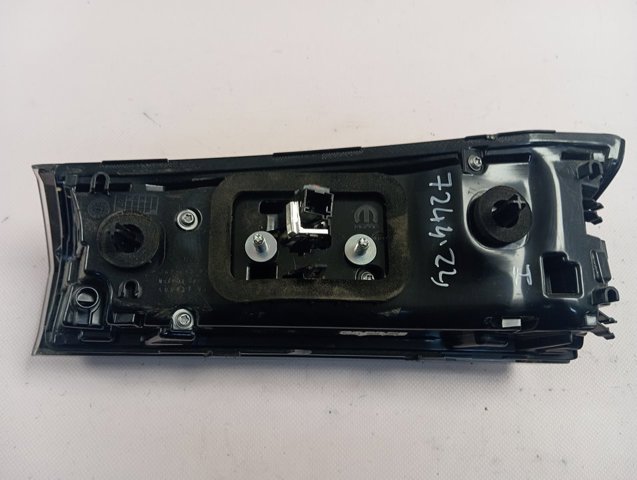 9850439280 Peugeot/Citroen Задня ліва внутрішня фара