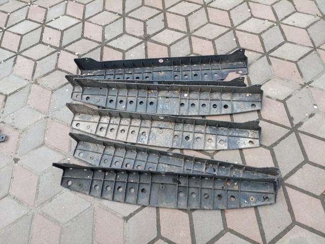  Mitsubishi 5256A843 ціна, від 25.33 USD