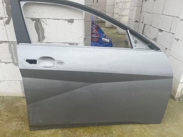 Купити 76004AA000 Hyundai/Kia Двері праві передні