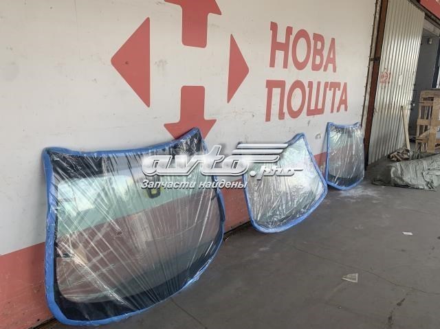 Купити 1801998 Ford Вікно вітрове