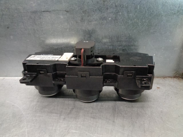  Ssang Yong 6871034101 ціна, від 13.46 USD