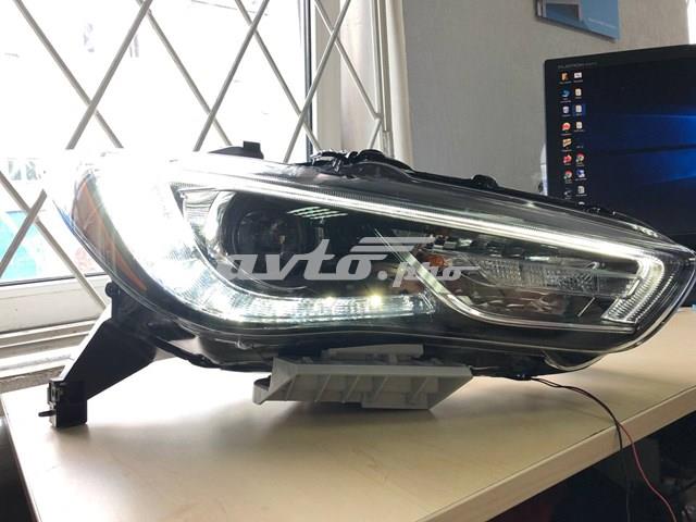 Купити 260109NR0A Nissan/Infiniti Фара передня права