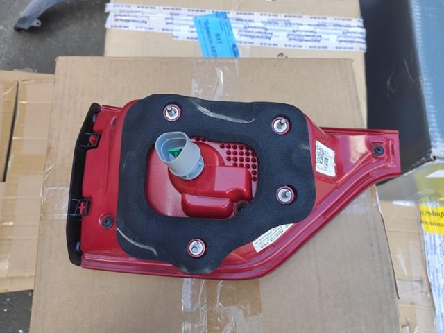 Стоп задній Hyundai/Kia 92406F1601 ціна, від 188.31 USD